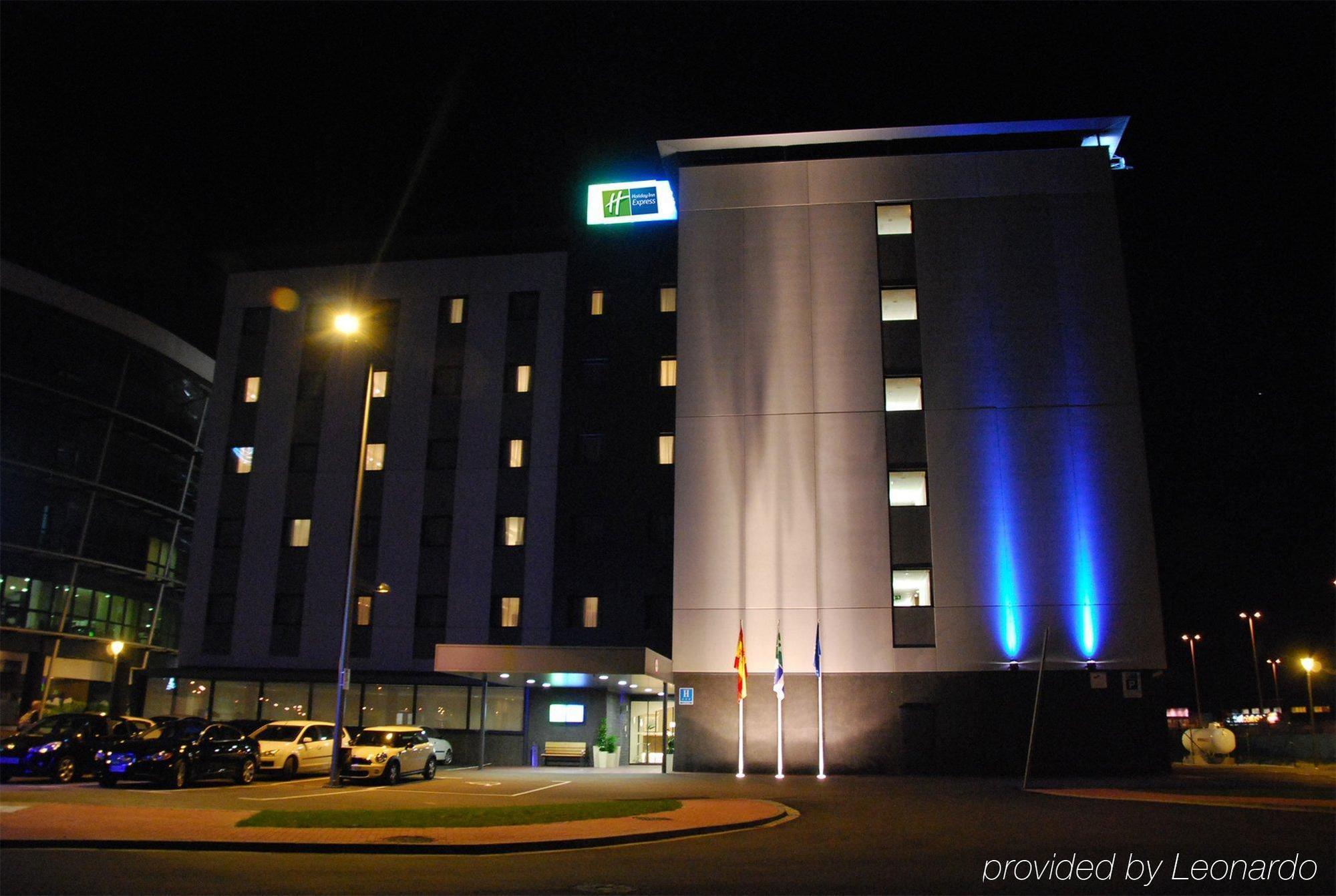 Hotel Express Campo De Gibraltar-barrios By Ihg 3*