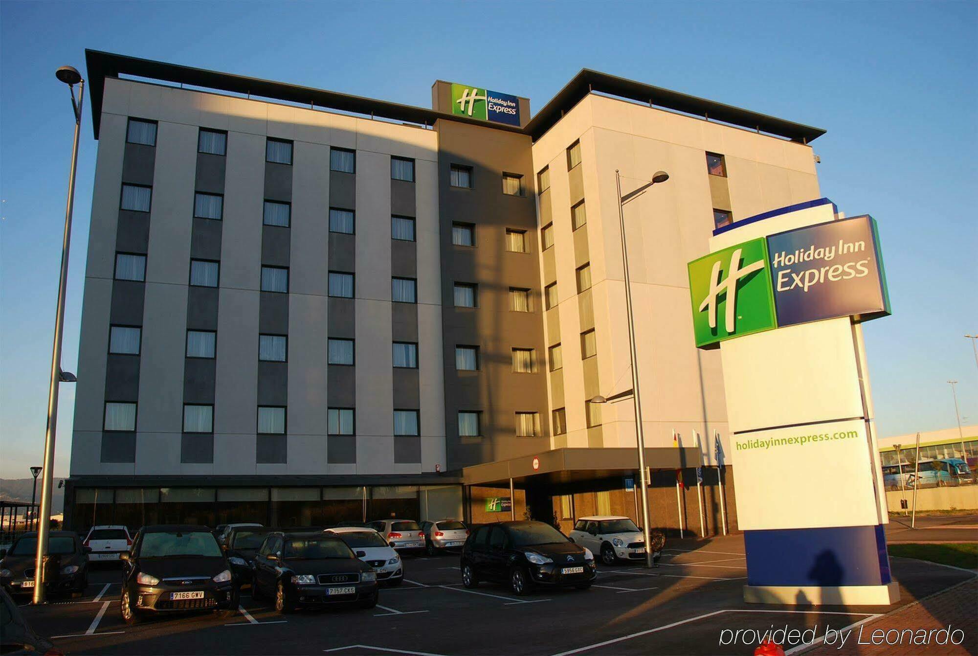 Express Campo De Gibraltar-barrios By Ihg