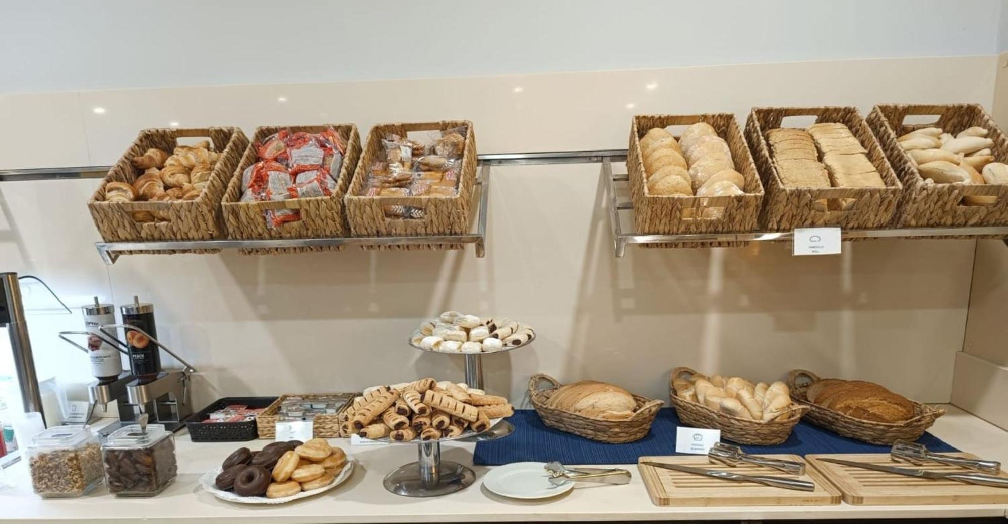 Hotel Express Campo De Gibraltar-barrios, An Ihg