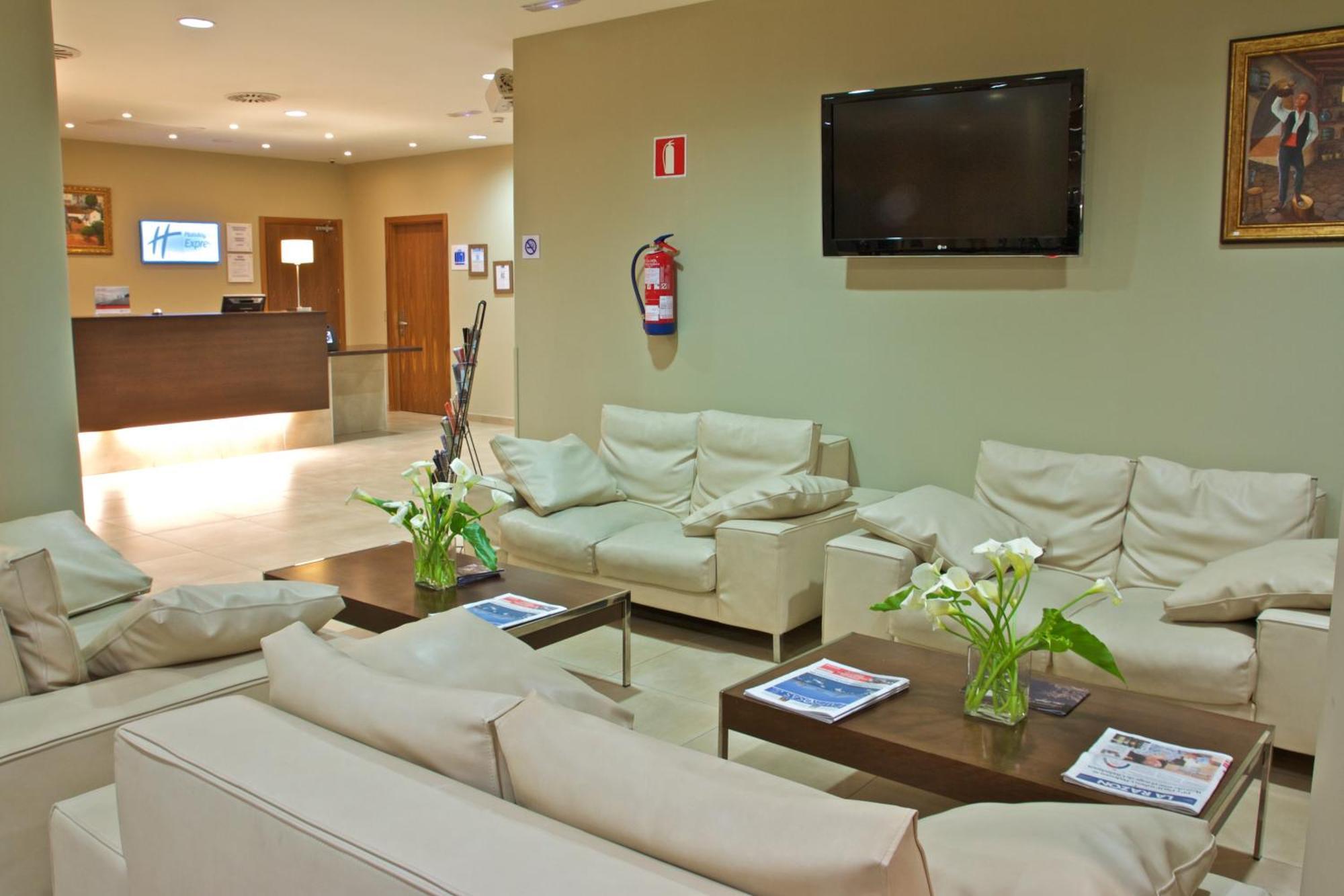 Hotel Express Campo De Gibraltar-barrios, An Ihg 3*