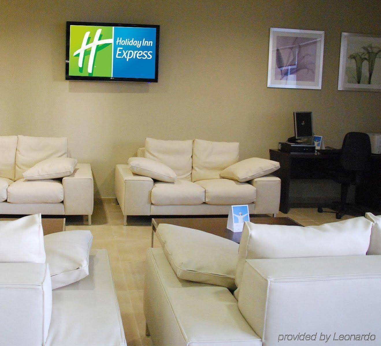 Express Campo De Gibraltar-barrios By Ihg Hotel